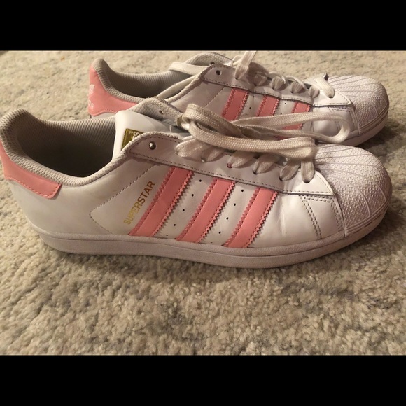 superstar shoes pink